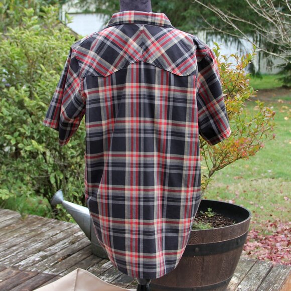 The North Face Red, Black, and Tan Snap Button Front Lightweight Shirt - Picture 3 of 8
